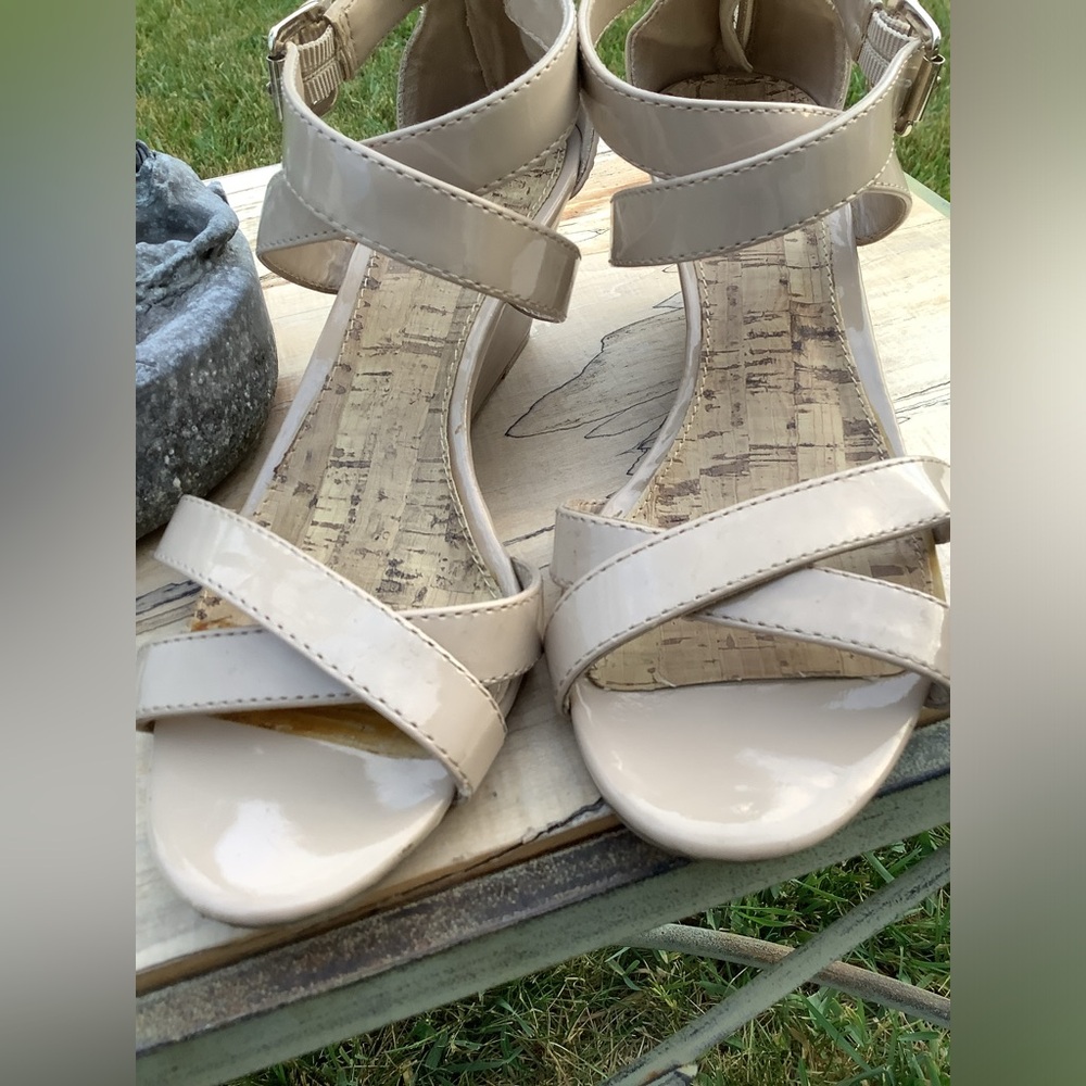 Merona Beige Patent Strappy Sandals